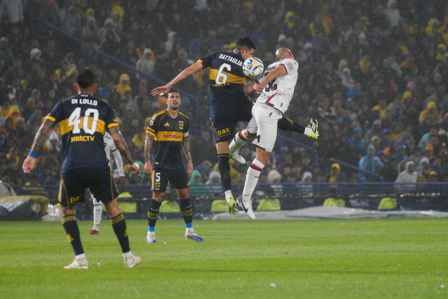 Newells no hace pie en la Bombonera y le hicieron el gol muy temprano.
