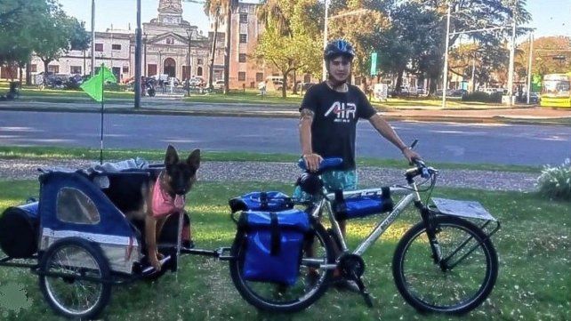 Walter y Gaia son inseparables y comparten esta aventura de viajar