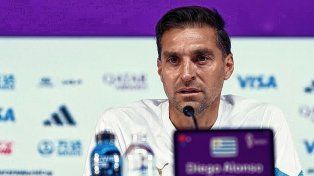 El uruguayo Diego Alonso es el nuevo DT de Sevilla