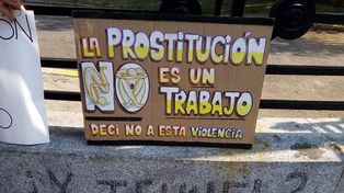 Mujeres por la abolición de la prostitución impulsan una campaña de firmas por la aprobación de la Ley de Inclusión Laboral de Víctimas