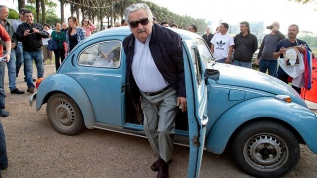 Una insólita oferta por el auto de Pepe Mujica
