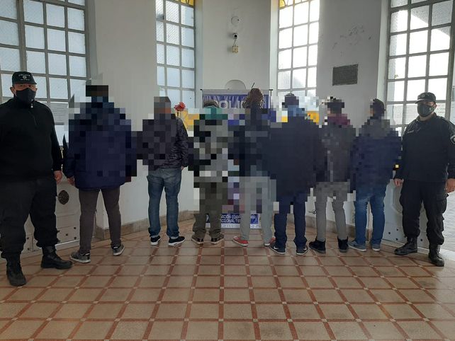 La fiesta clandestina se realizó en un local gastronómico de barrio Candioti Norte. Los participantes terminaron detenidos en la comisaría 3era