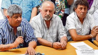 Camioneros y las dos CTA marchan hoy contra los tarifazos