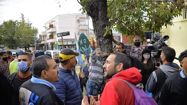 Enfrentamientos entre vecinos y obreros en el inicio de la obra de ensanche de Racedo