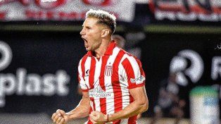 Alario marcó su primer gol en Estudiantes.