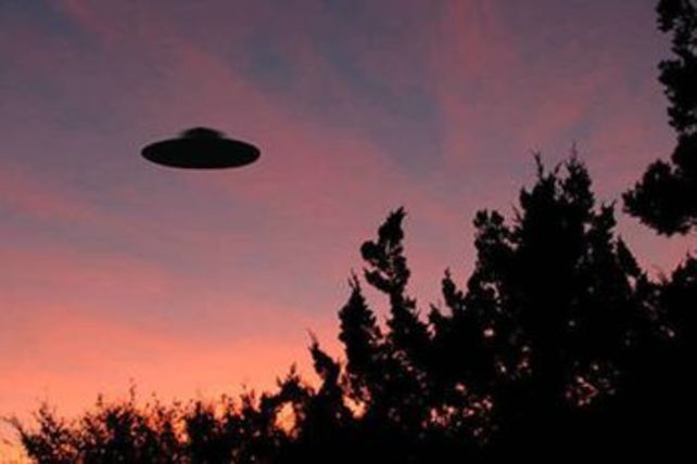 Un científico advierte que el contacto con extraterrestres podría terminar con la vida en la Tierra