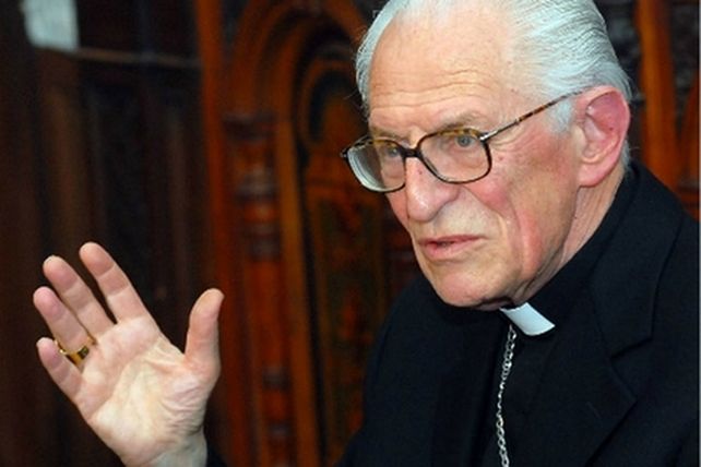 El cardenal emérito. Karlic había hecho lo posible por no tener que declarar personalmente en la causa.