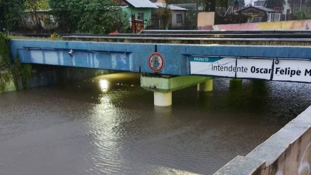 Tormentas en Buenos Aires: hay más de mil evacuados y 10 municipios están bajo alerta roja