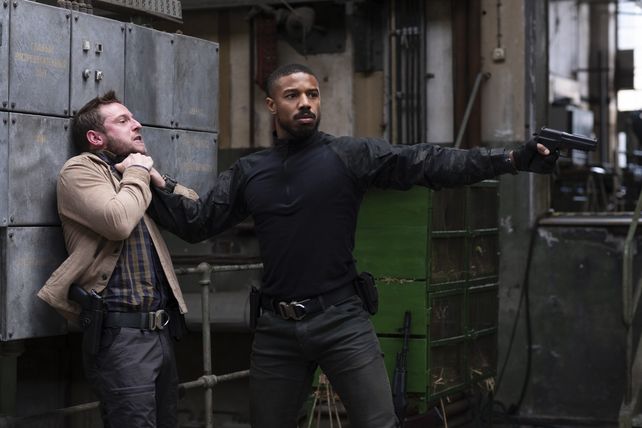 Michael B. Jordan interpreta a un Navy Seal que intenta atrapar a los asesinos de su esposa.