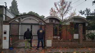 Una de las viviendas allanada por la Agencia de Investigación Criminal.