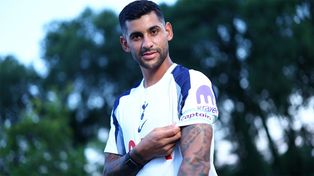 Cuti Romero fue reconocido por Tottenham en la previa al partido ante PSG por la Supercopa.