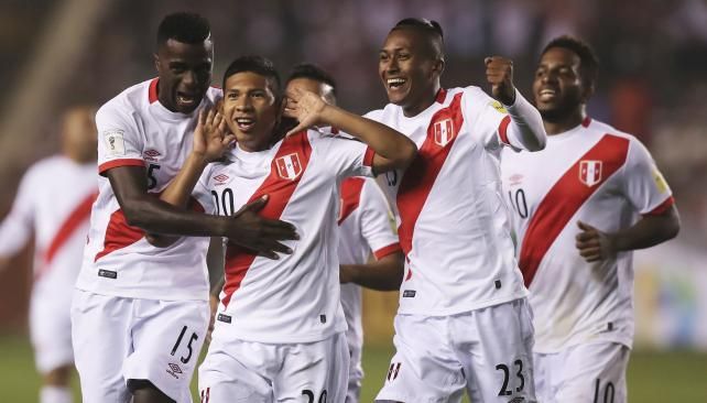 Perú le ganó a Bolivia por 2 a 1 y se ilusiona con el Mundial