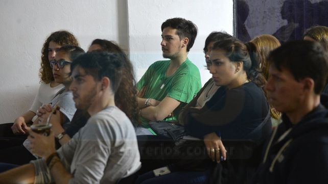 Verzeñassi preguntó quién controla la cantidad de venenos en la sangre de los donantes