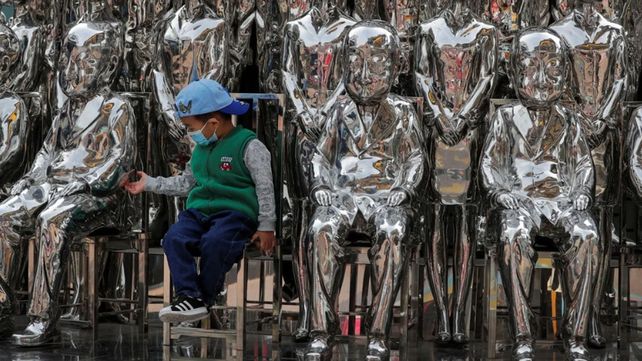 Veinte imágenes del lunes en un mundo en crisis por el coronavirus
