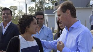 Inauguraron las primeras viviendas  construidas íntegramente con fondos provinciales