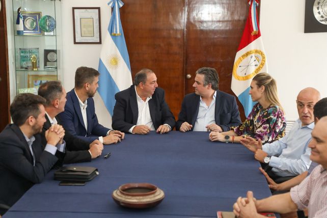 El patrullaje mixto, entre la GSI municipal y la policía de Santa Fe, se focalizará en la zona céntrica El patrullaje mixto, entre la GSI municipal y la policía de Santa Fe, se focalizará en la zona céntrica