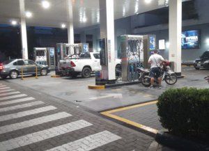 Estacioneros destacan precios más acordes a la realidad, pero las ventas no repuntan: caída del 20% en Santa Fe