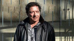 Investigan a Julio Moura, guitarrista de Virus, por la muerte de su pareja