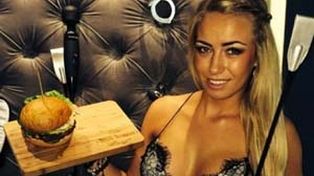 Hot Buns, el restaurante que sirve hamburguesas con atrevidos juguetes eróticos