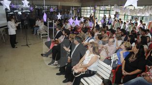 “Las escuelas no deben cerrarse, al contrario, hay que agrandarlas”