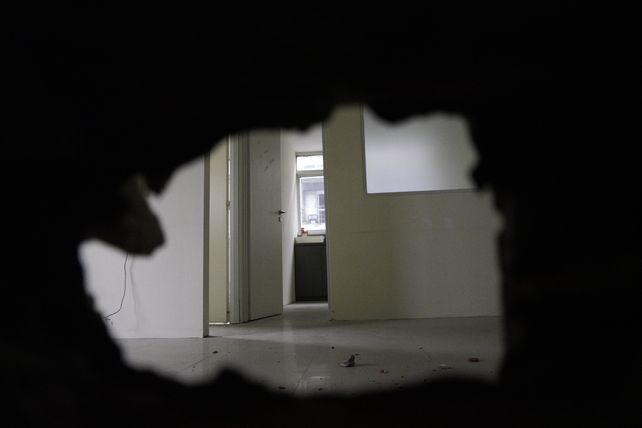 El derrotero de los inquilinos boqueteros del centro: tres agujeros, un escruche que se frustró y dos robos consuelo