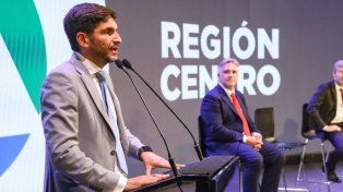 Gobernadores impulsados por el santafesino Maximiliano Pullaro y el cordobés Martín Llaryora, impulsan un frente federal