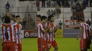 Reacción. Atlético Paraná necesita sumar de a tres para no alejarse de los equipos que están accediendo a la zona campeonato.