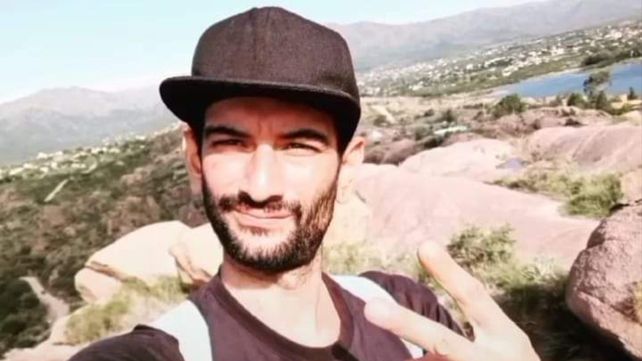 Gustavo tiene 34 años y está desaparecido desde las dos de la madrugada de este miércoles.