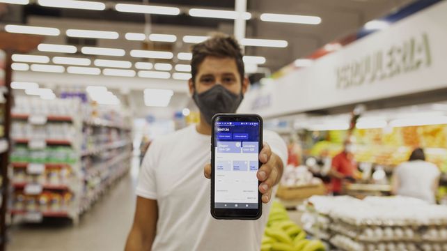 La Afip estableció el mecanismo para la exención del impuesto sobre créditos y débitos de los pagos por código QR