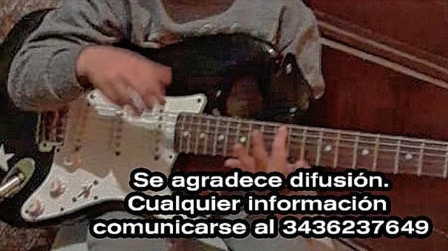 Robaron costosa guitarra de un espacio cultural de Paraná