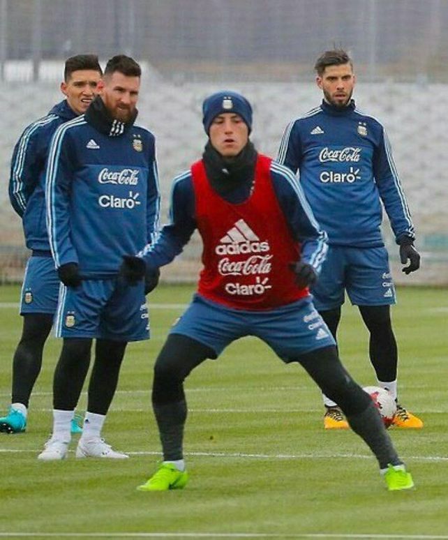La foto del día: Tomi Chancalay entrenando con Leo Messi en Rusia