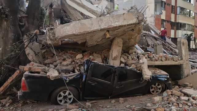 Los videos más impactantes del trágico terremoto que sacudió a Colombia
