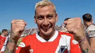 Rubens Sambueza se retiró del fútbol profesional y sería el próximo DT del equipo mendocino en Primera Nacional.