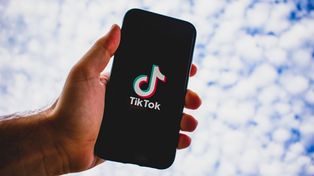 Tik Tok ahora permite ganar dinero y testea una función de buscar trabajo