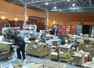 Procesan a varios dirigentes de una asociación adventista por contrabando