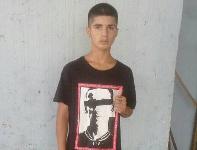 Víctor Emanuel González Benítez tenía 16 años. Fue asesinado a balazos el 22 de enero en barrio Tablada.&nbsp;