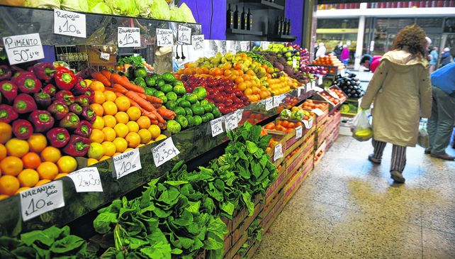 Piden mayores controles oficiales en verduras y frutas por el abuso de agroquímicos