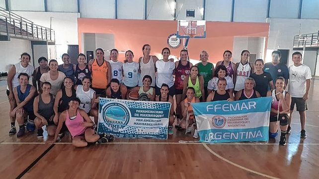 Maxibásquet: Entrenaron en Concepción del Uruguay