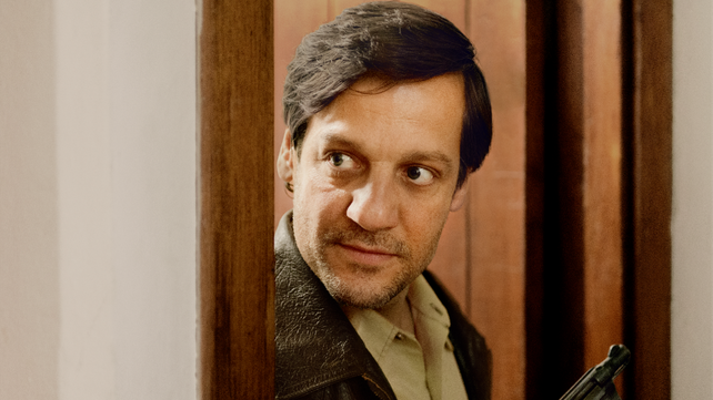 Rodrigo de la Serna interpreta a Aníbal Gordon en la nueva miniserie argentina de Netflix