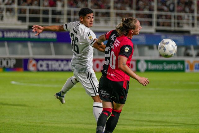 Newells lo buscó y lo ganó con un gol agónico del pibe Chiaverano