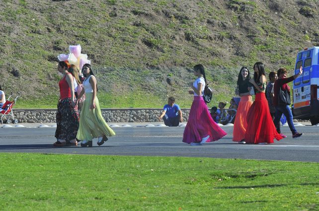 Con el sol a pleno, Paraná celebra la llegada de la Primavera