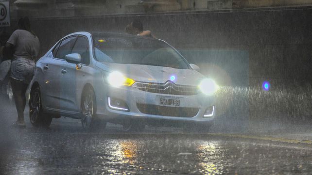 Lluvias: Paraná pasada por agua