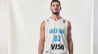 Con la presencia del santafesino Tayavek Gallizzi, se presentó la camiseta de la Selección Argentina