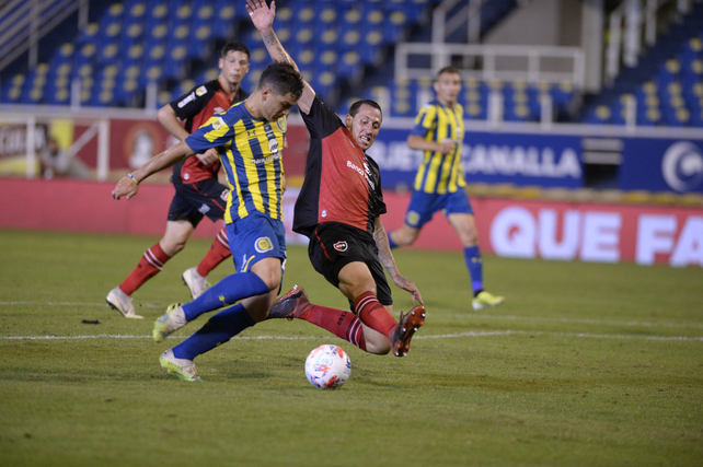 El gol soñado. El goleador canalla le pone la chapa definitiva al marcador del clásico que Central le ganó a Newell’s&nbsp; por 3 a 0 en el Gigante en la Copa de la Liga 2021.