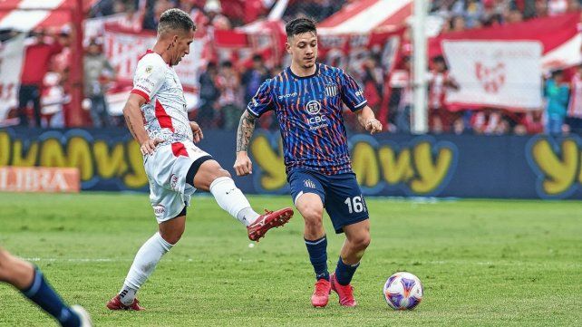 Talleres fue muy superior a la Gloria en el clásico cordobés.