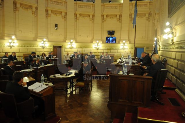 Primer paso. Ocho votos le permitieron al Ejecutivo avanzar con su idea de tener más recursos humanos para seguridad