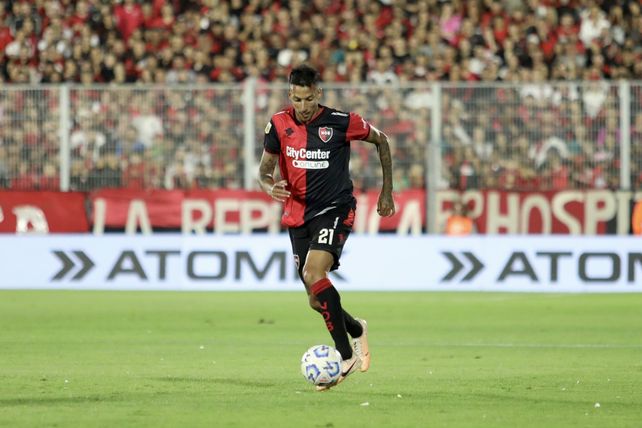 Vangioni había terminado con molestias físicas el encuentro con Boca y estaba entre algodones.
