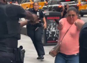 Apuñalaron y mataron a vicepresidenta de Bank of America en Times Square