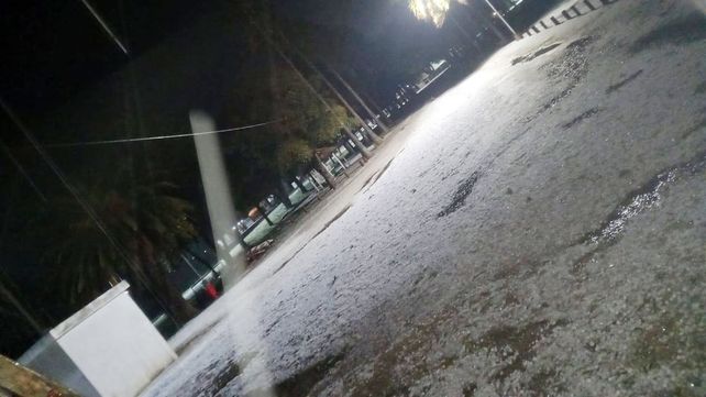 Fotos y videos registraron la caída de granizo.&nbsp;