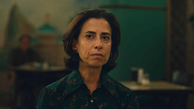 Fernanda Torres protagoniza la película brasileña Todavía estoy aquí